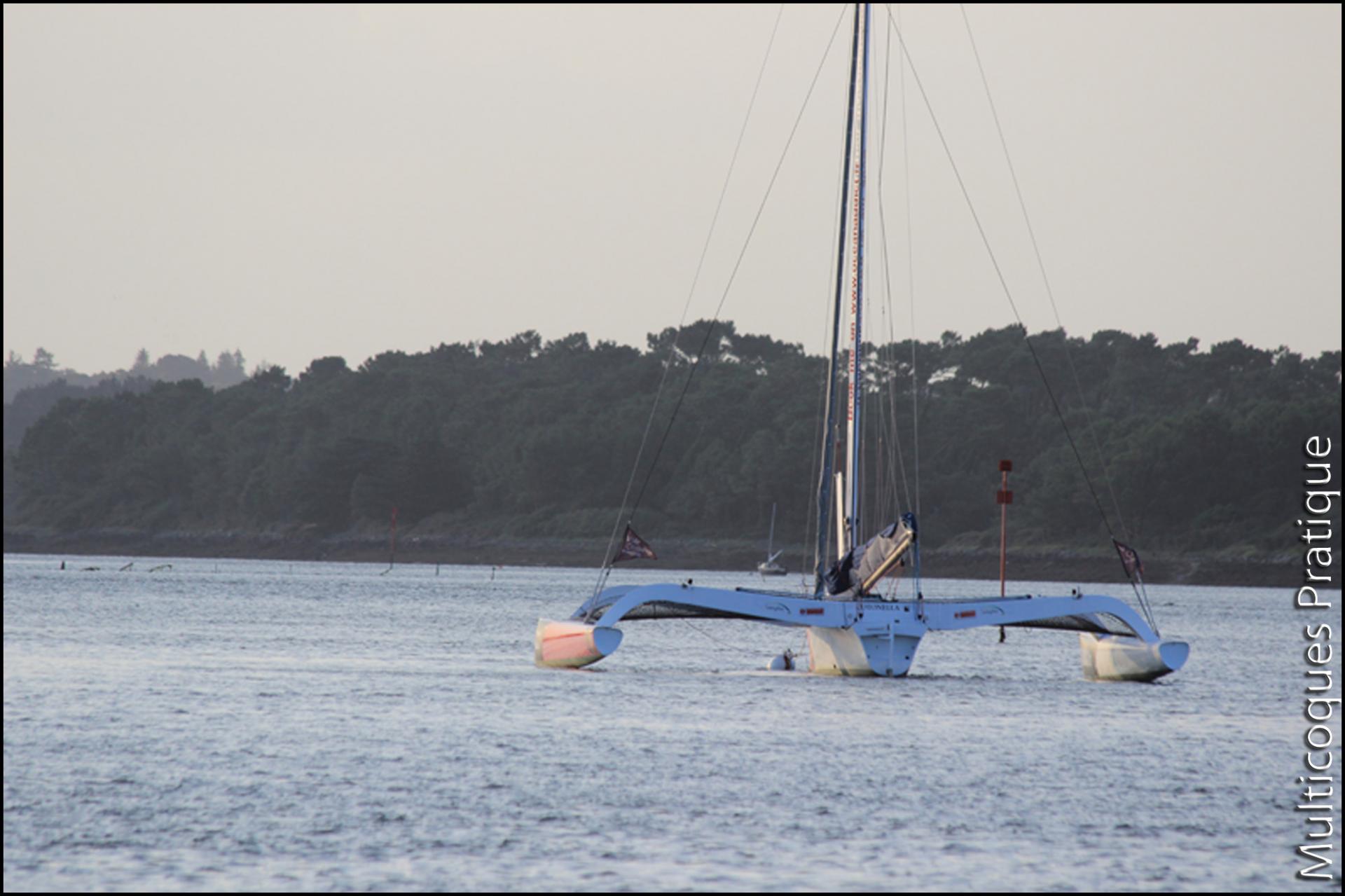 Trimaran de course 40' large